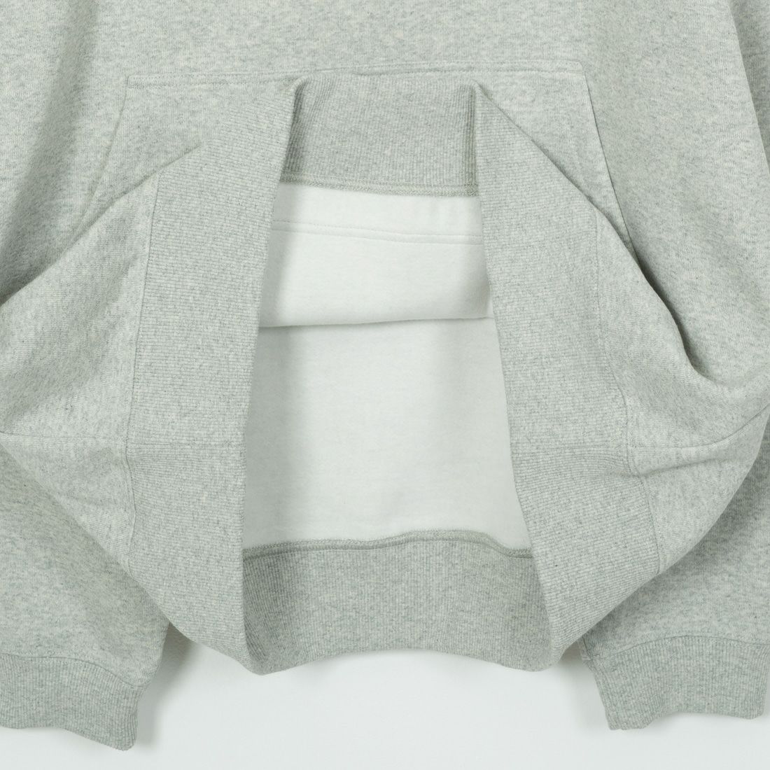 RVCA [ルーカ] BALANCE フーディ [BE042-040] HGR
