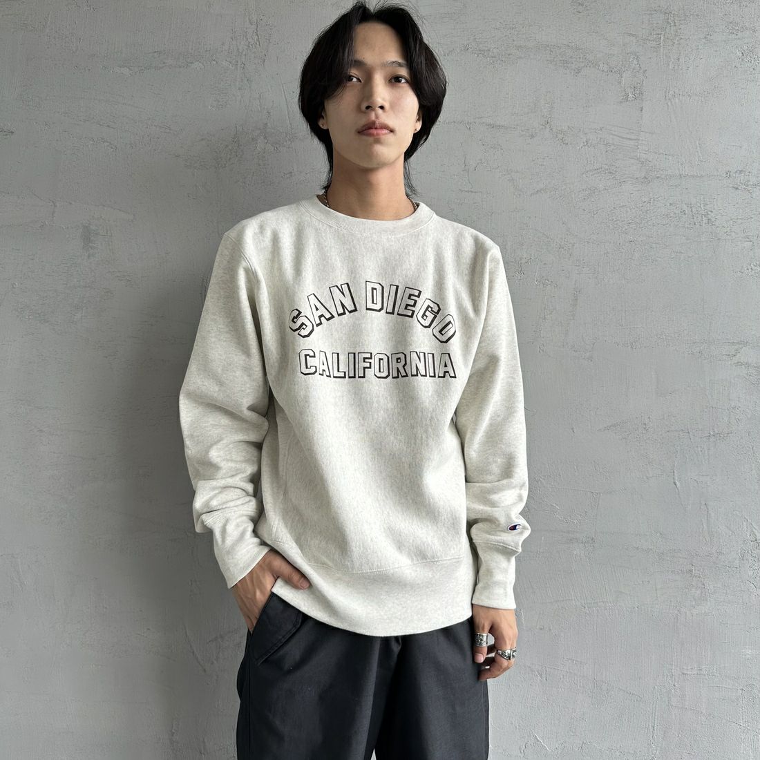 Champion [チャンピオン] リバースウィーブ クルーネックスウェットシャツ [C3-A022] 810 ｵｰﾄﾐｰﾙ &&モデル身長：179cm 着用サイズ：XXL&&