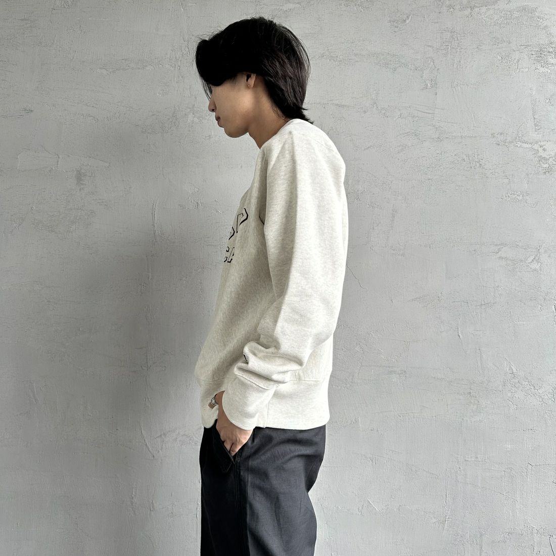 Champion [チャンピオン] リバースウィーブ クルーネックスウェットシャツ [C3-A022] 810 ｵｰﾄﾐｰﾙ &&モデル身長：179cm 着用サイズ：XXL&&