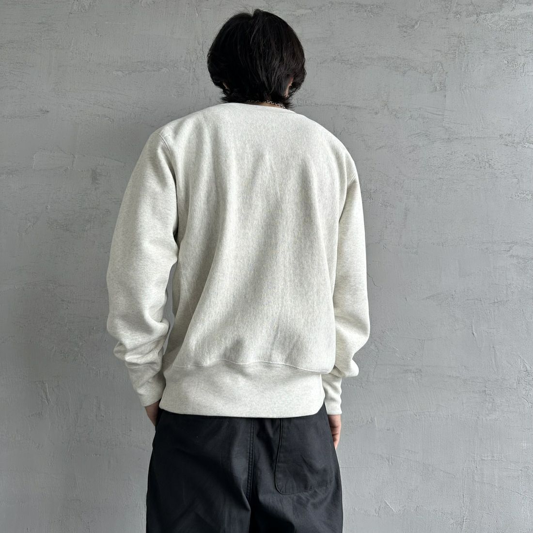 Champion [チャンピオン] リバースウィーブ クルーネックスウェットシャツ [C3-A022] 810 ｵｰﾄﾐｰﾙ &&モデル身長：179cm 着用サイズ：XXL&&