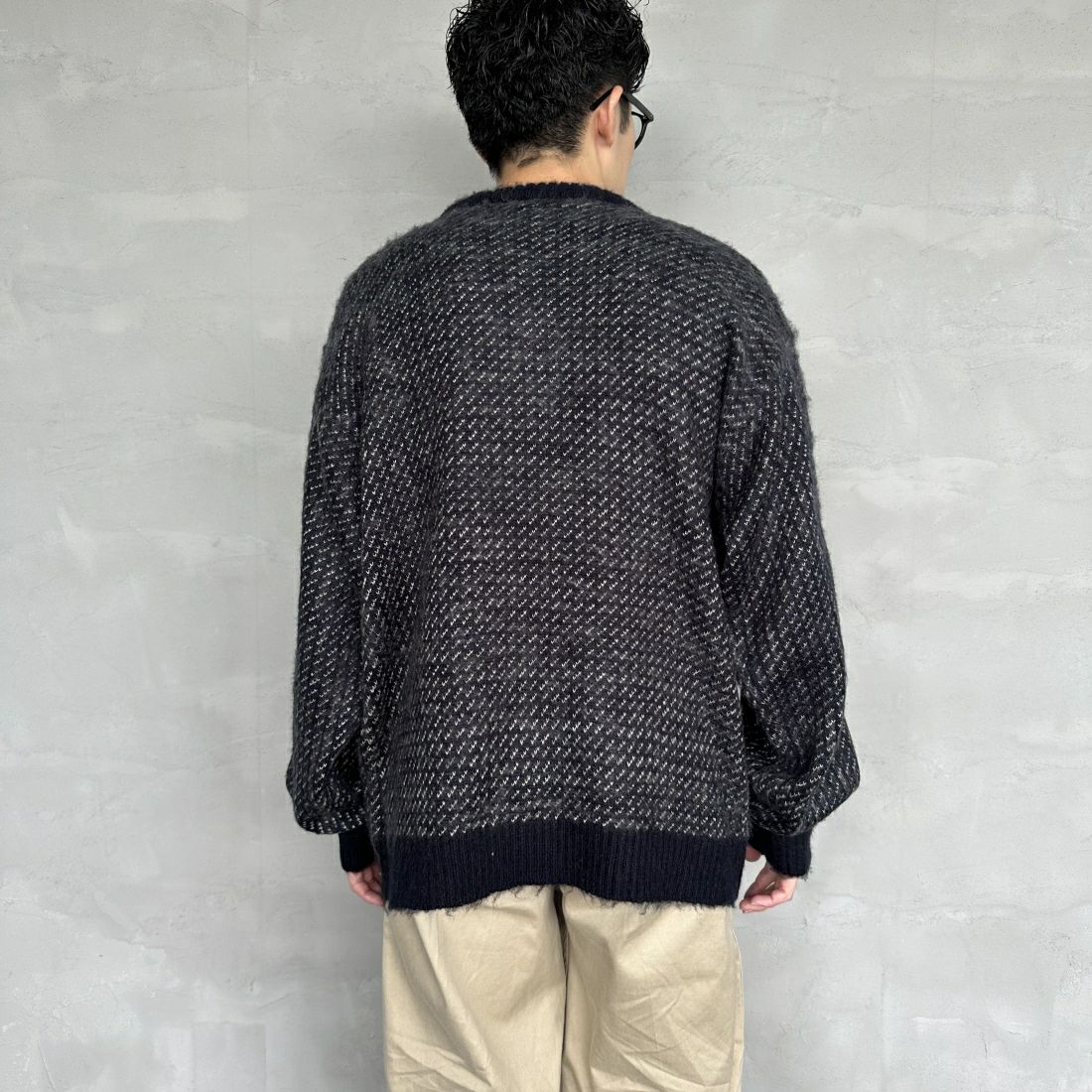 THE FOX [ザフォックス] 別注 シャギーモヘア クルーネックニット [TC24F012-JF] ﾊﾞｰｽﾞｱｲ &&モデル身長：168cm 着用サイズ：L&&