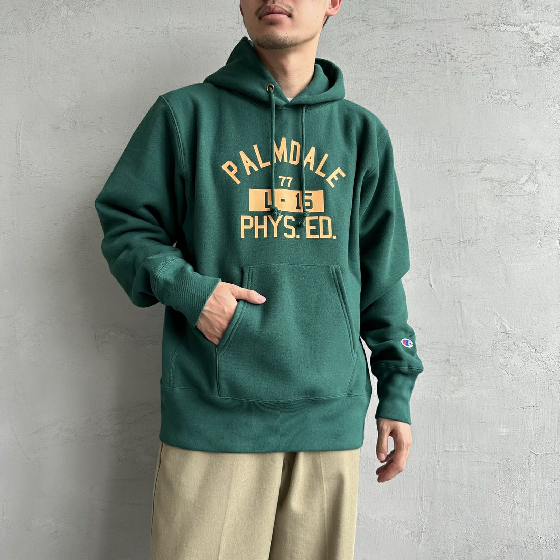 Champion [チャンピオン] リバースウィーブ フーデッドスウェットシャツ [C3-A122] 605 ﾃﾞｨｰﾌﾟ &&モデル身長：168cm 着用サイズ：XL&&