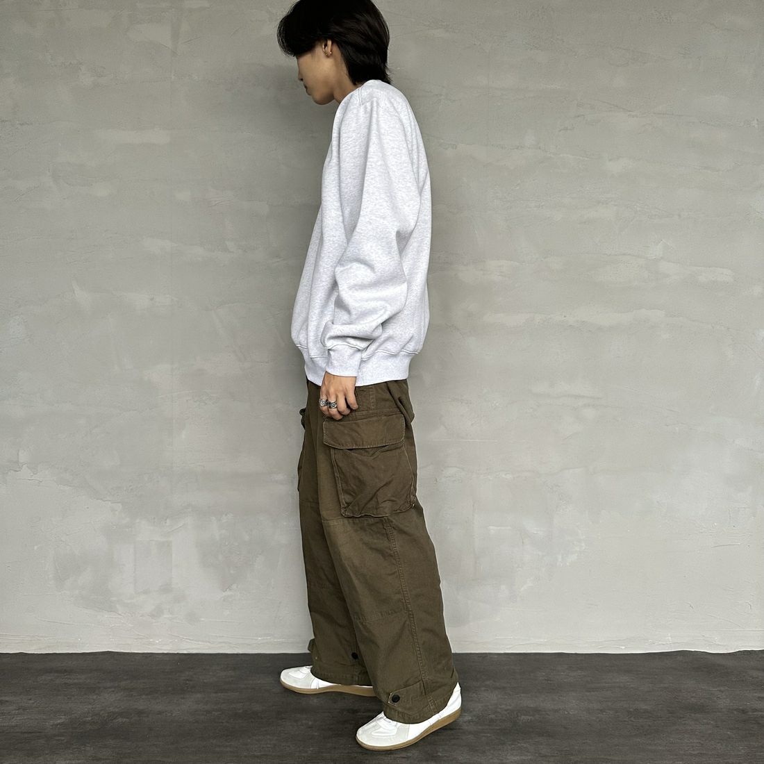 carhartt WIP [カーハートダブリューアイピー] カーハートスウェットシャツ [I030546] A.HEA/D.BL &&モデル身長：179cm 着用サイズ：L&&