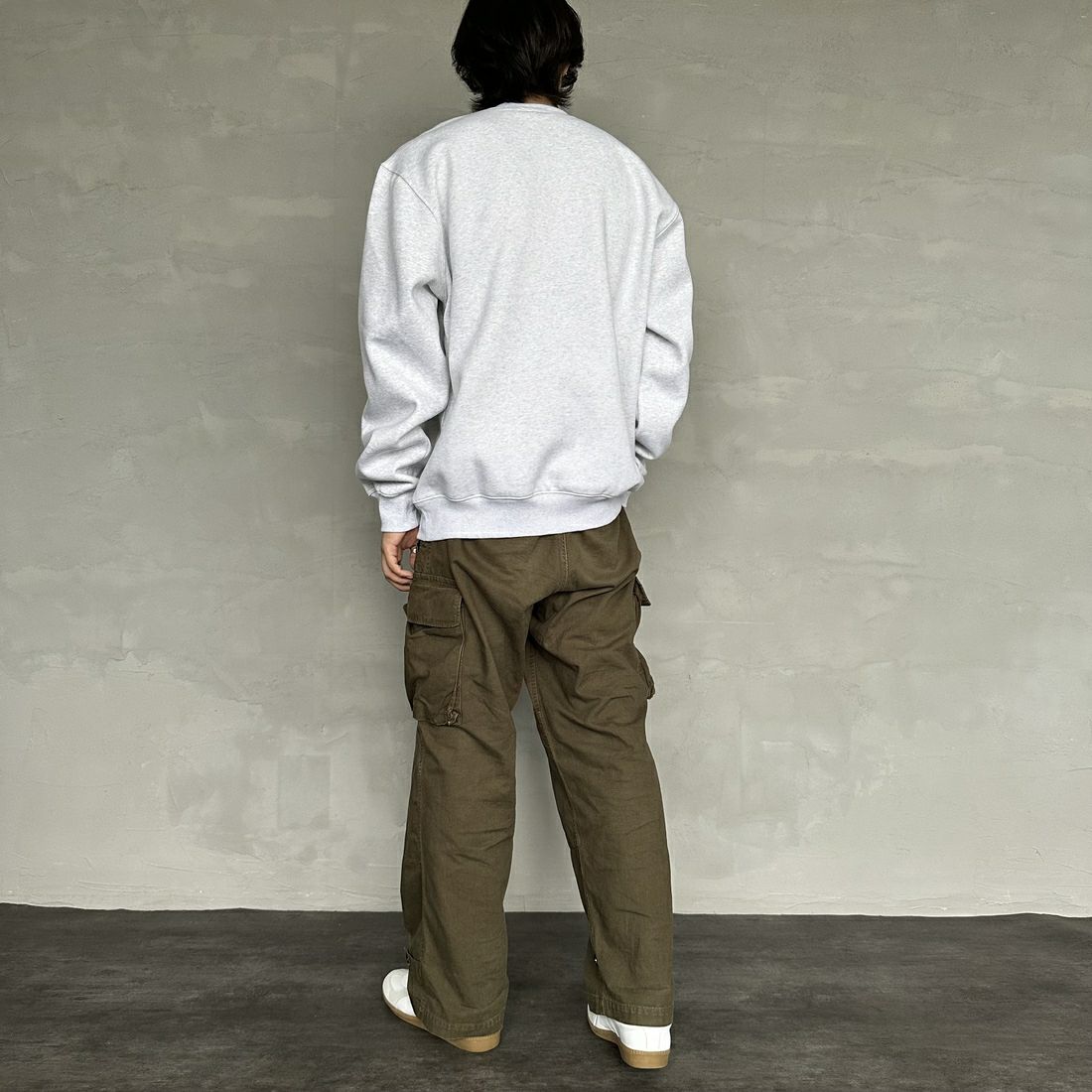 carhartt WIP [カーハートダブリューアイピー] カーハートスウェットシャツ [I030546] A.HEA/D.BL &&モデル身長：179cm 着用サイズ：L&&