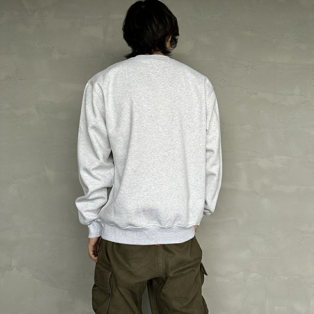 carhartt WIP [カーハートダブリューアイピー] カーハートスウェットシャツ [I030546] A.HEA/D.BL &&モデル身長：179cm 着用サイズ：M&&