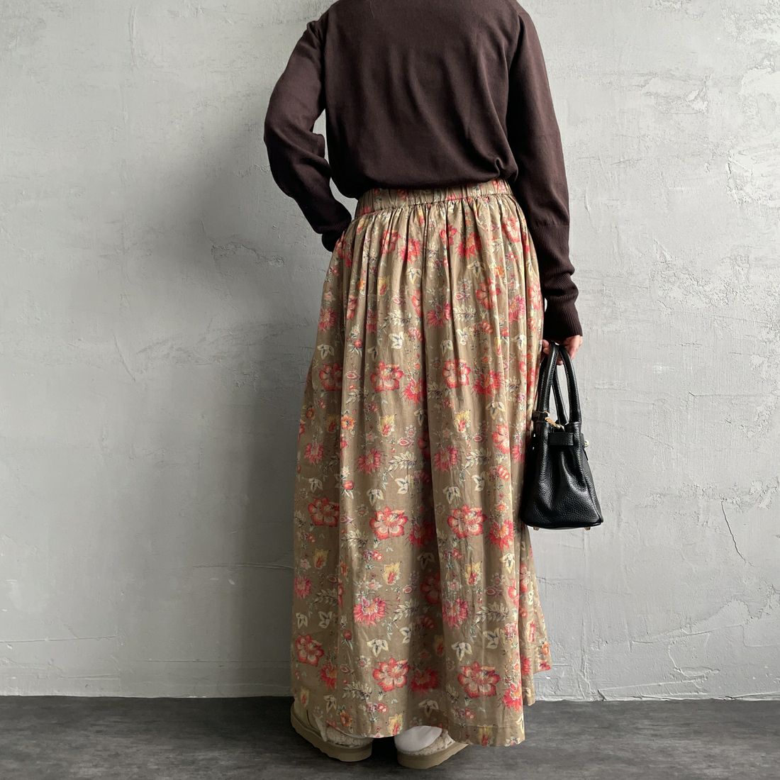 soil [ソイル] ギャザースカート [INSL24735] 8300 D.BEG&&モデル身長：158cm 着用サイズ：2&&