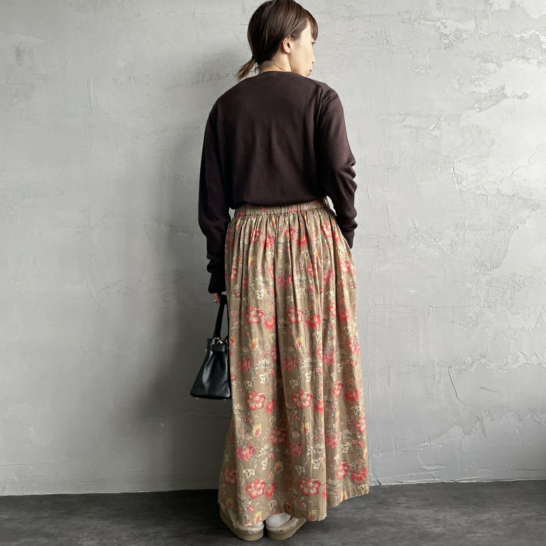 soil [ソイル] ギャザースカート [INSL24735] 8300 D.BEG&&モデル身長：158cm 着用サイズ：2&&