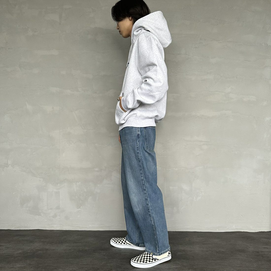 carhartt WIP [カーハートダブリューアイピー] フーデッドカーハートスウェットシャツ [I030547] A.HEA/D.BL &&モデル身長：179cm 着用サイズ：L&&