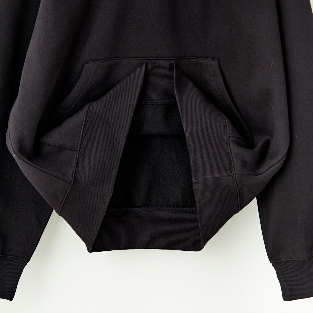 carhartt WIP [カーハートダブリューアイピー] フーデッドブラウンダックスウェット [I033930] BLACK