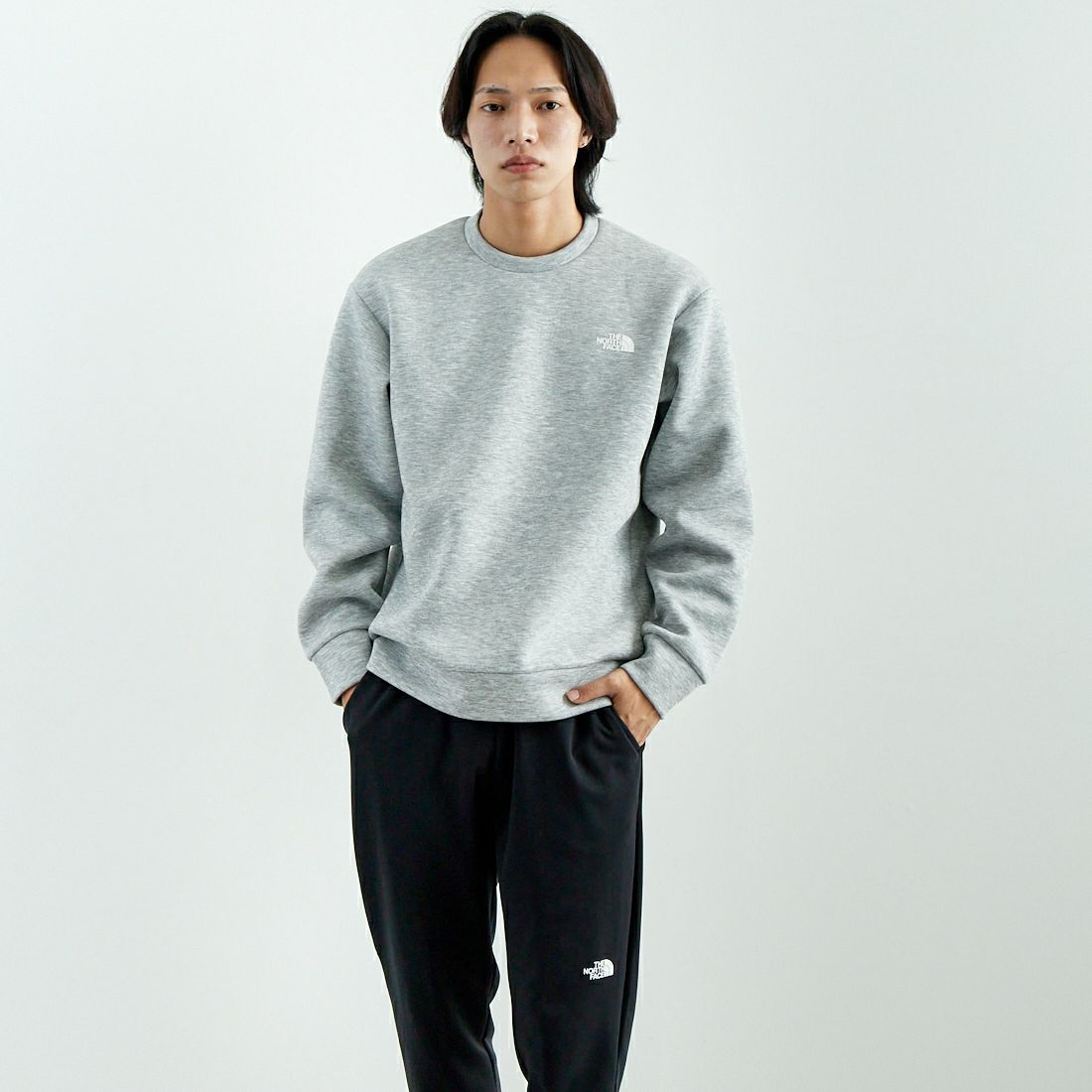 THE NORTH FACE [ザ ノースフェイス] テックエアースウェットクルー [NT62486] Z &&モデル身長：179cm 着用サイズ：L&&