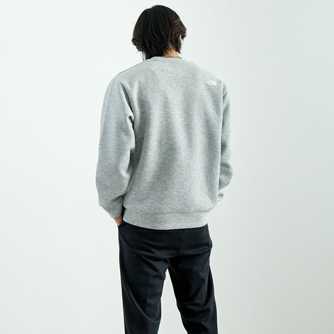 THE NORTH FACE [ザ ノースフェイス] テックエアースウェットクルー [NT62486] Z &&モデル身長：179cm 着用サイズ：L&&
