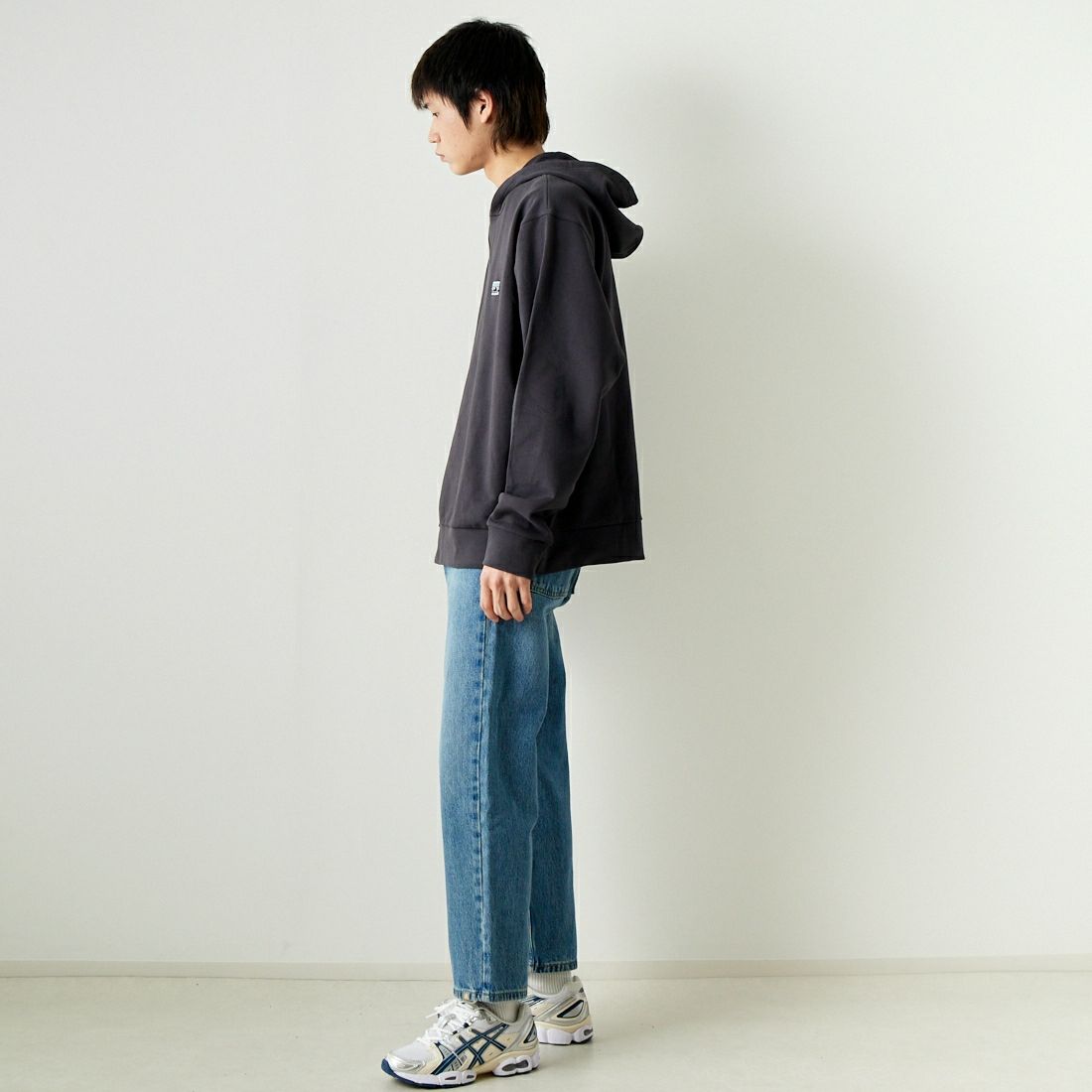patagonia [パタゴニア] デイリー フーディスウェットシャツ [22770] INBK &&モデル身長：182cm 着用サイズ：L&&