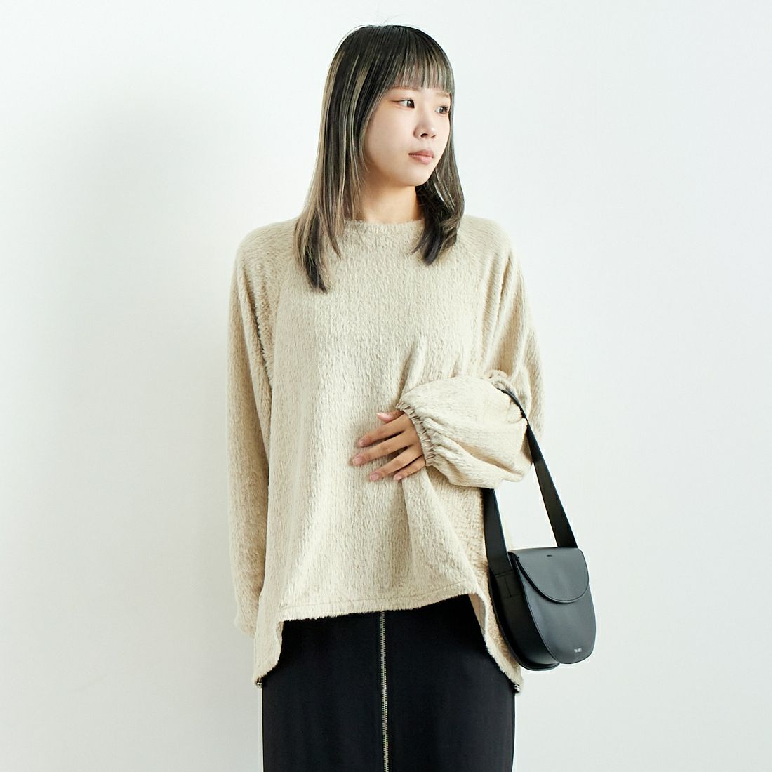 L.BEIGE&&モデル身長：167cm 着用サイズ：F&&