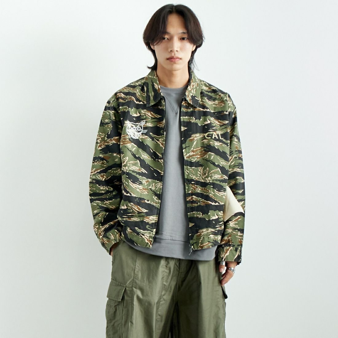TIGER&&モデル身長：179cm 着用サイズ：L&&