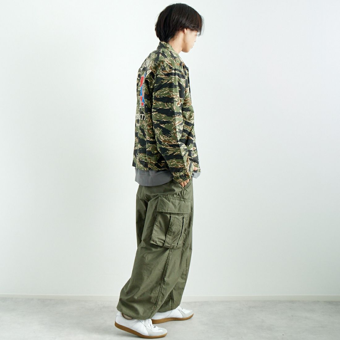 HELLO CALIF [ハローカリフ] CALIジャン [643040] TIGER &&モデル身長：179cm 着用サイズ：L&&