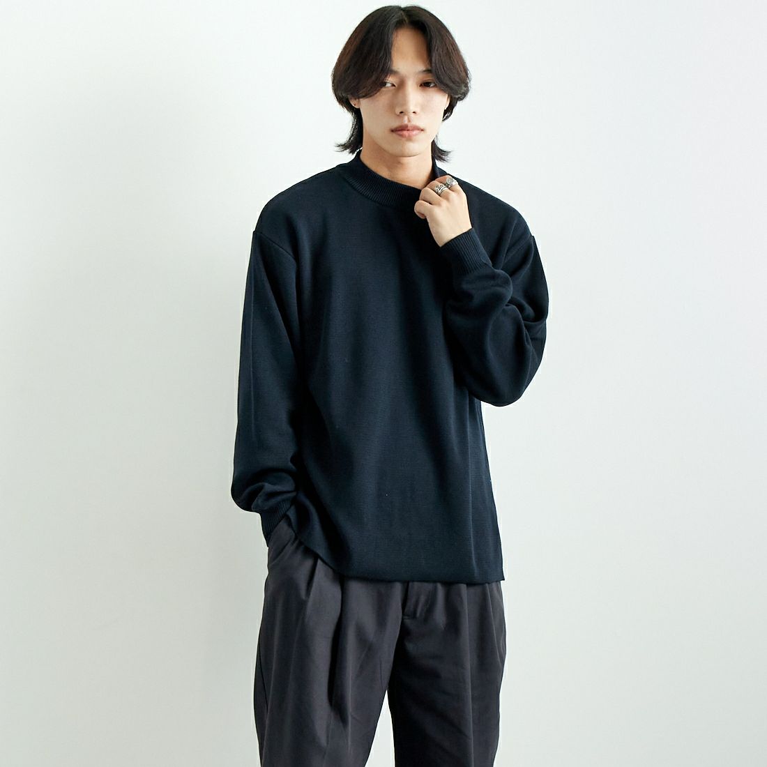 Noir Fabrik [ヌワールファブリック] ミラノリブモックネックニット [NF-244-068] BLK &&モデル身長：179cm 着用サイズ：L&&