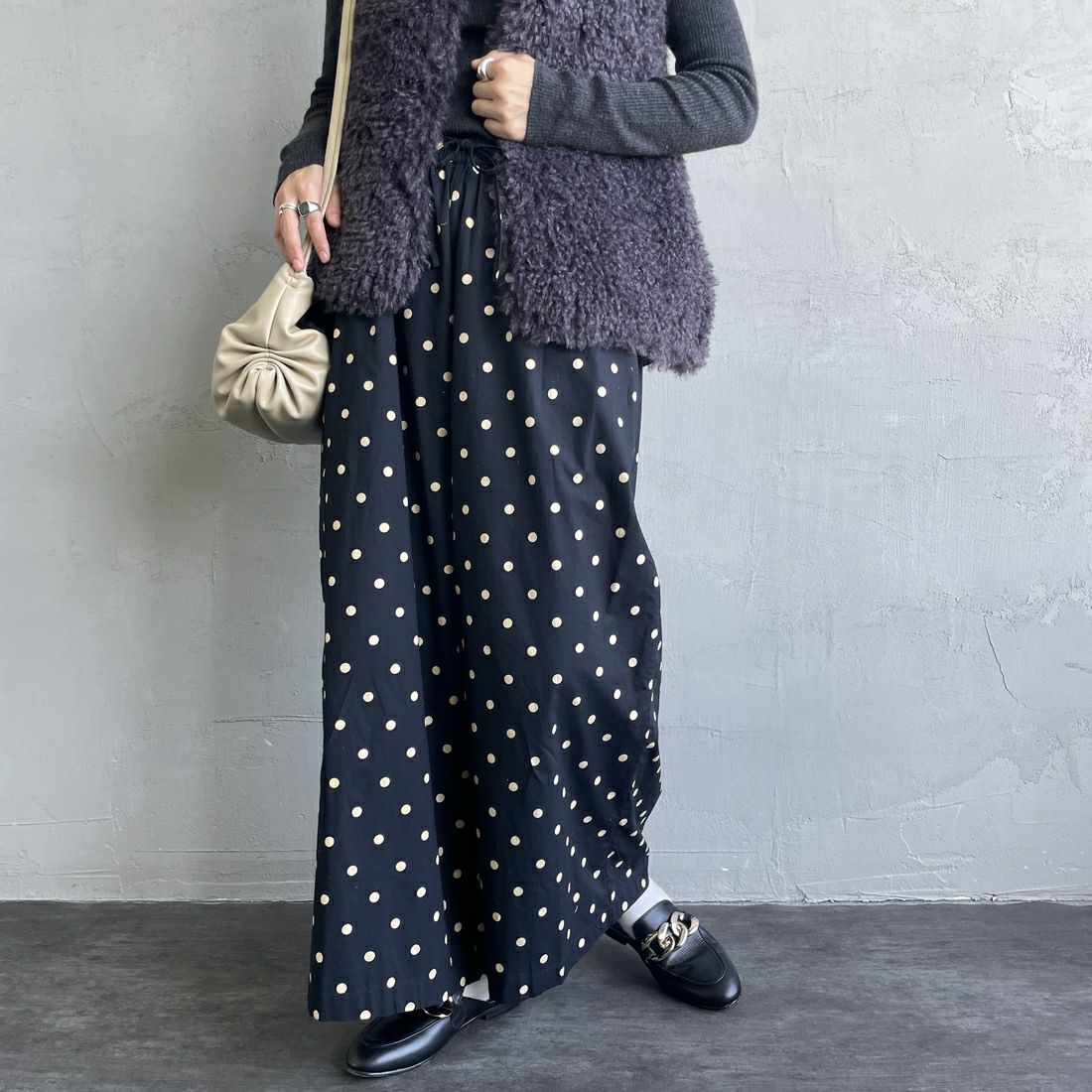 992L BK/BE&&モデル身長：158cm 着用サイズ：2&&