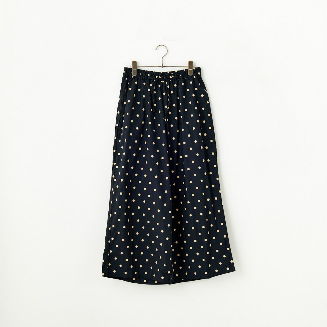 soil [ソイル] ワイドイージーパンツ [NSL22536] 992L BK/BE