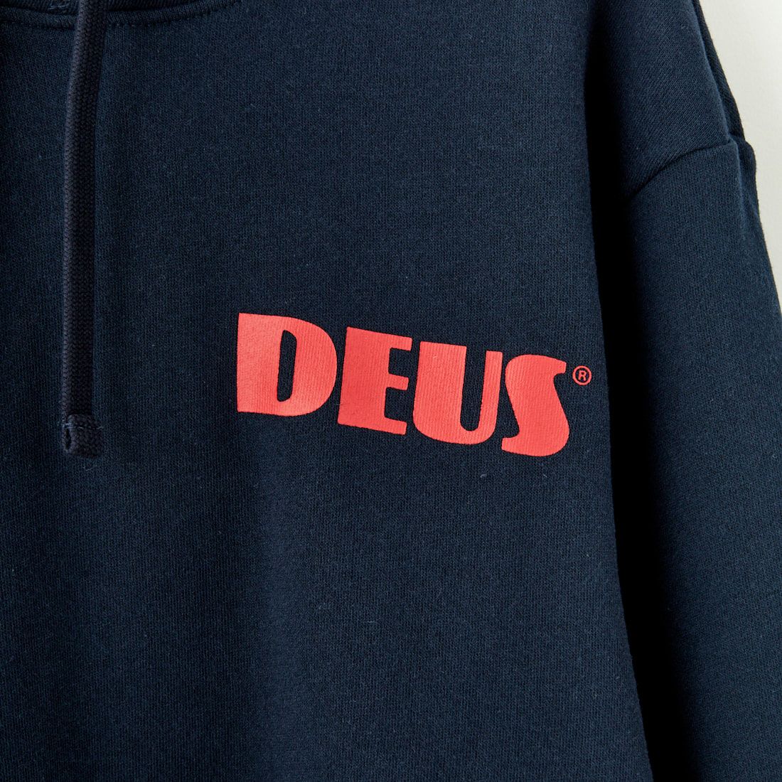 DEUS EX MACHINA [デウス エクス マキナ] CRUISING DEUSスウェットフーディ [DMF248627] NAVY