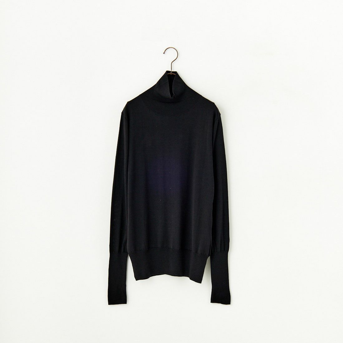 07 BLACK