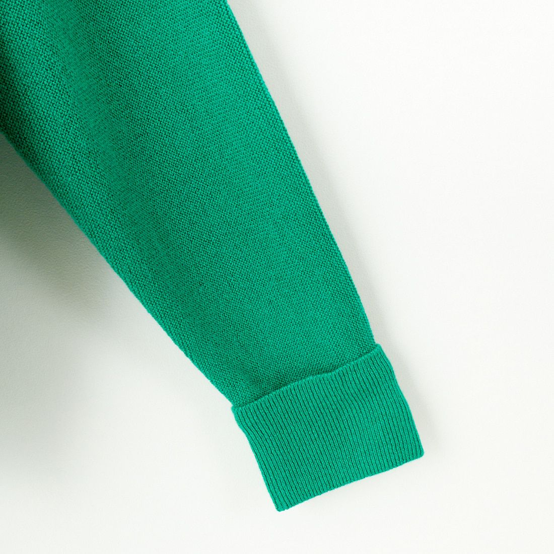 LACOSTE [ラコステ] プレーンVネックニットカーディガン [AF9545] LDM FLUORI
