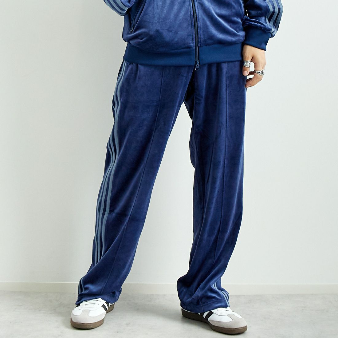 adidas ベッケンバウアー　ベロア　リュクス　コーデュロイ　パンツ adidas ベッケンバウアーベロアリュクスコーデュロイパンツ