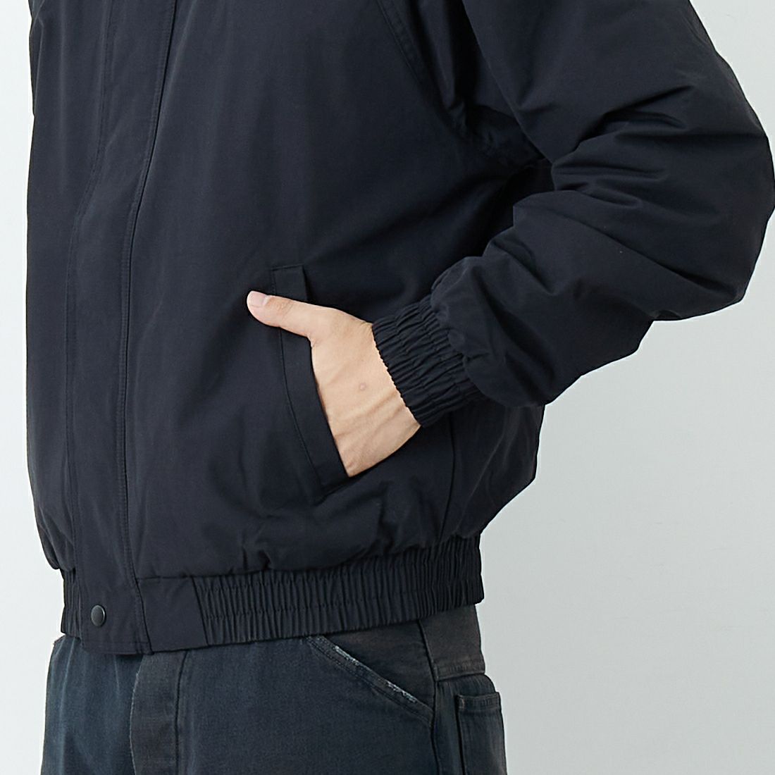 NIKE [ナイキ] ナイキ クラブフューチュラジャケット [FZ0657] 010 BLACK &&モデル身長：179cm 着用サイズ：L&&