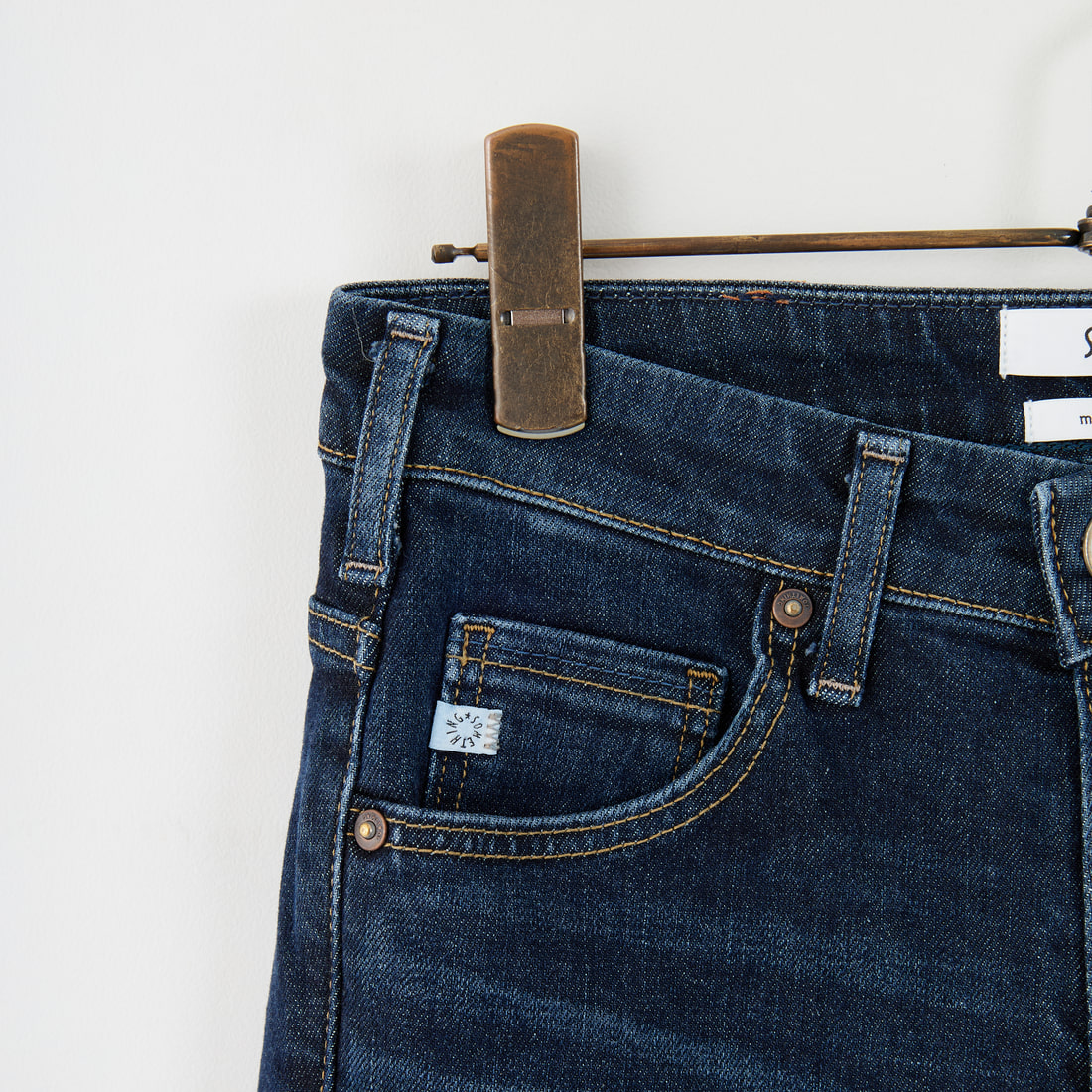 SOMETHING [サムシング] LISA フレアデニムパンツ [SKY31] 926 D.BLUE &&モデル身長：160cm 着用サイズ：26&&