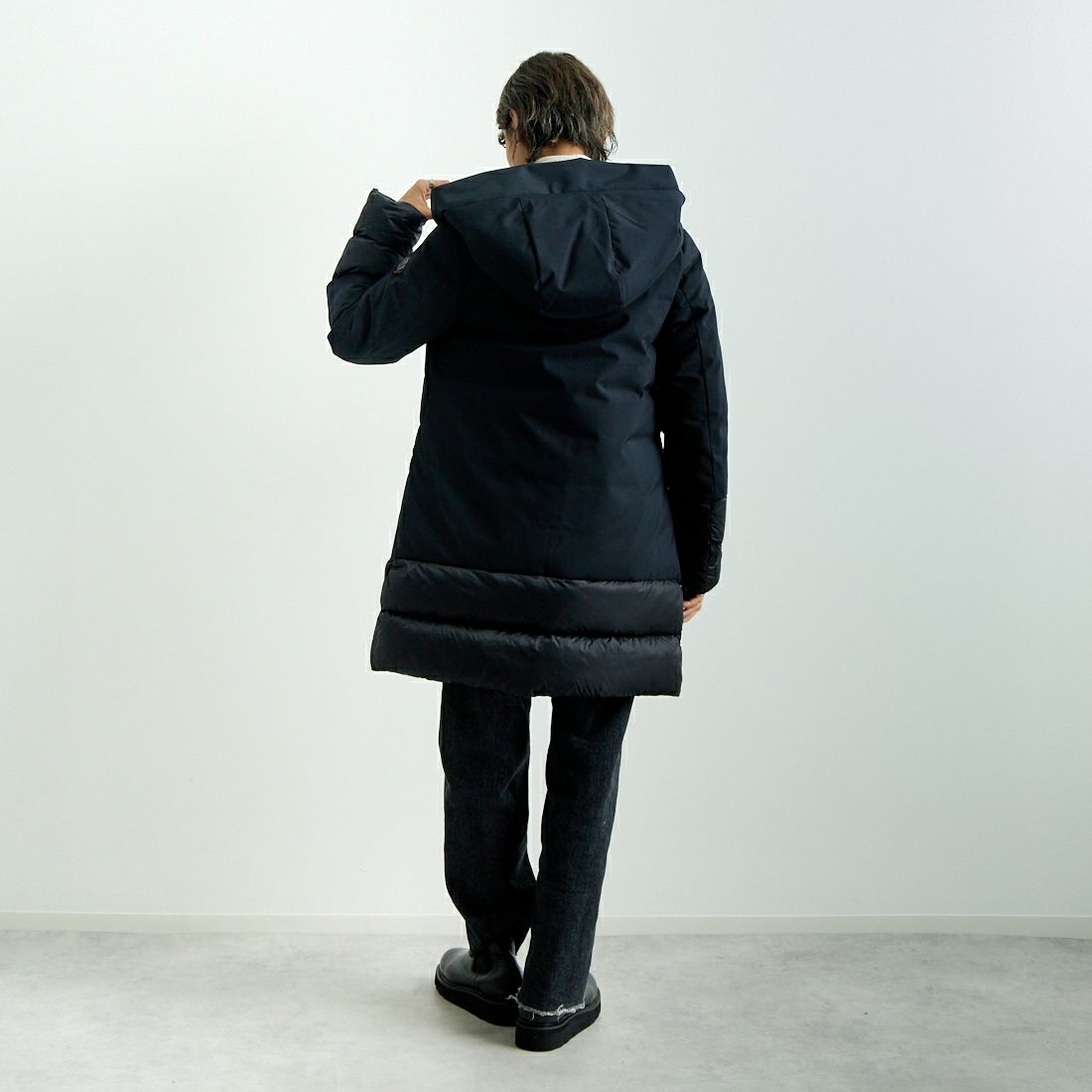 CAPE HORN [ケープホーン] CANDELARIA ダウンコート [72542] 500 BLACK &&モデル身長：160cm 着用サイズ：40&&