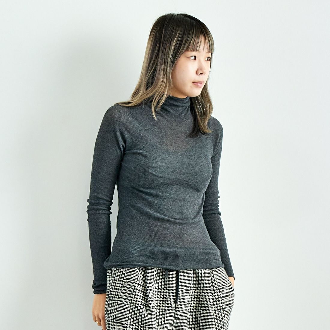 C/GRY&&モデル身長：167cm 着用サイズ：F&&