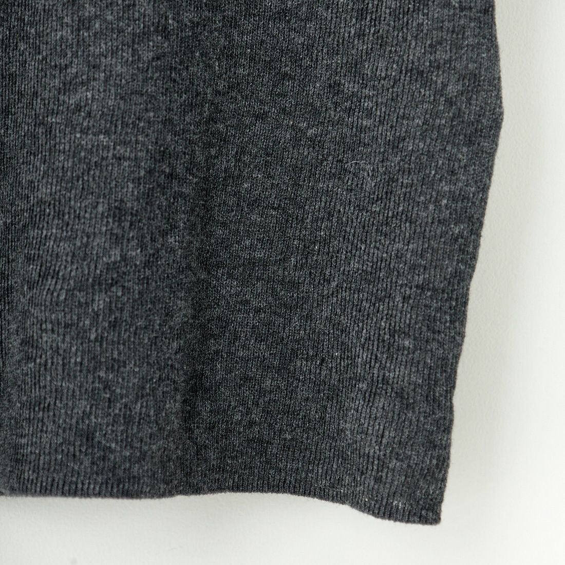 anuke [アンヌーク] ベーシックコットン タートルネックニット [62420529] C/GRY