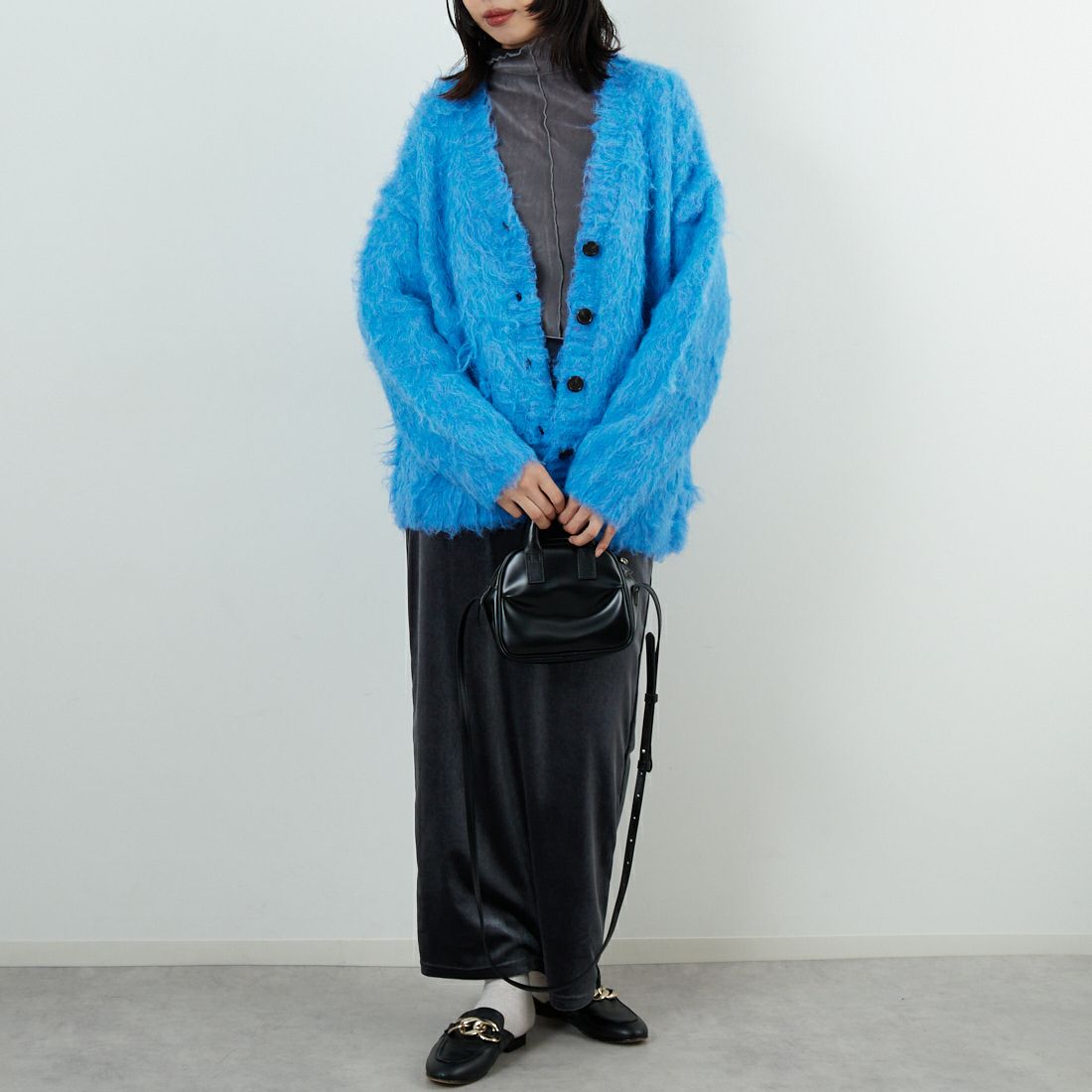 MAISON SPECIAL [メゾンスペシャル] フラッフィーシャギーカーディガン [21242365701] T.BLU &&モデル身長：162cm 着用サイズ：F&&