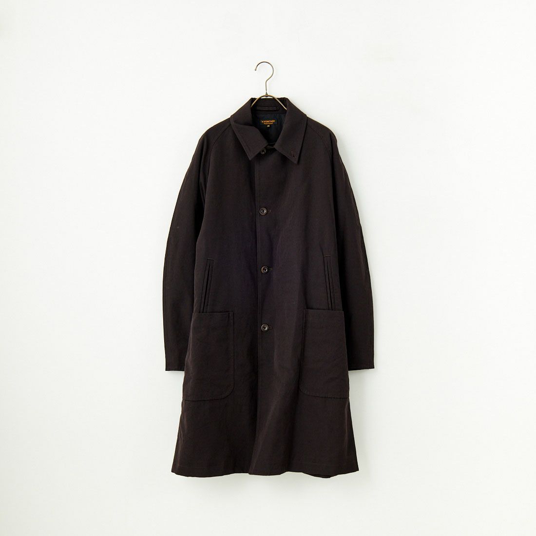 4 DK.BROWN