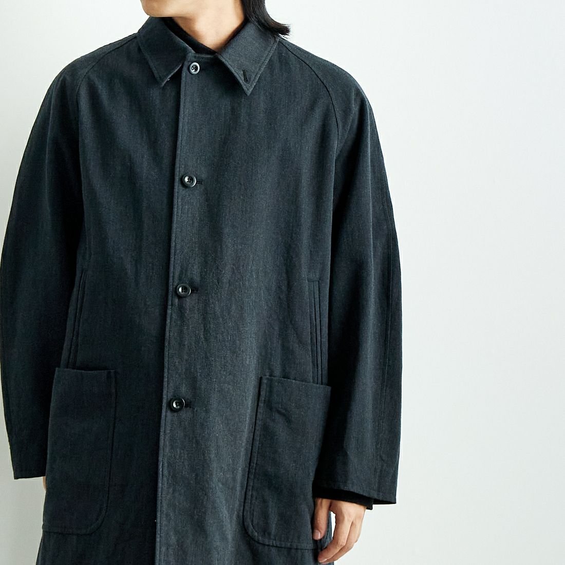 A VONTADE [アボンタージ] ラグランロングコート [VTD-0559-CT] 1 CHARCOAL &&モデル身長：179cm 着用サイズ：M&&