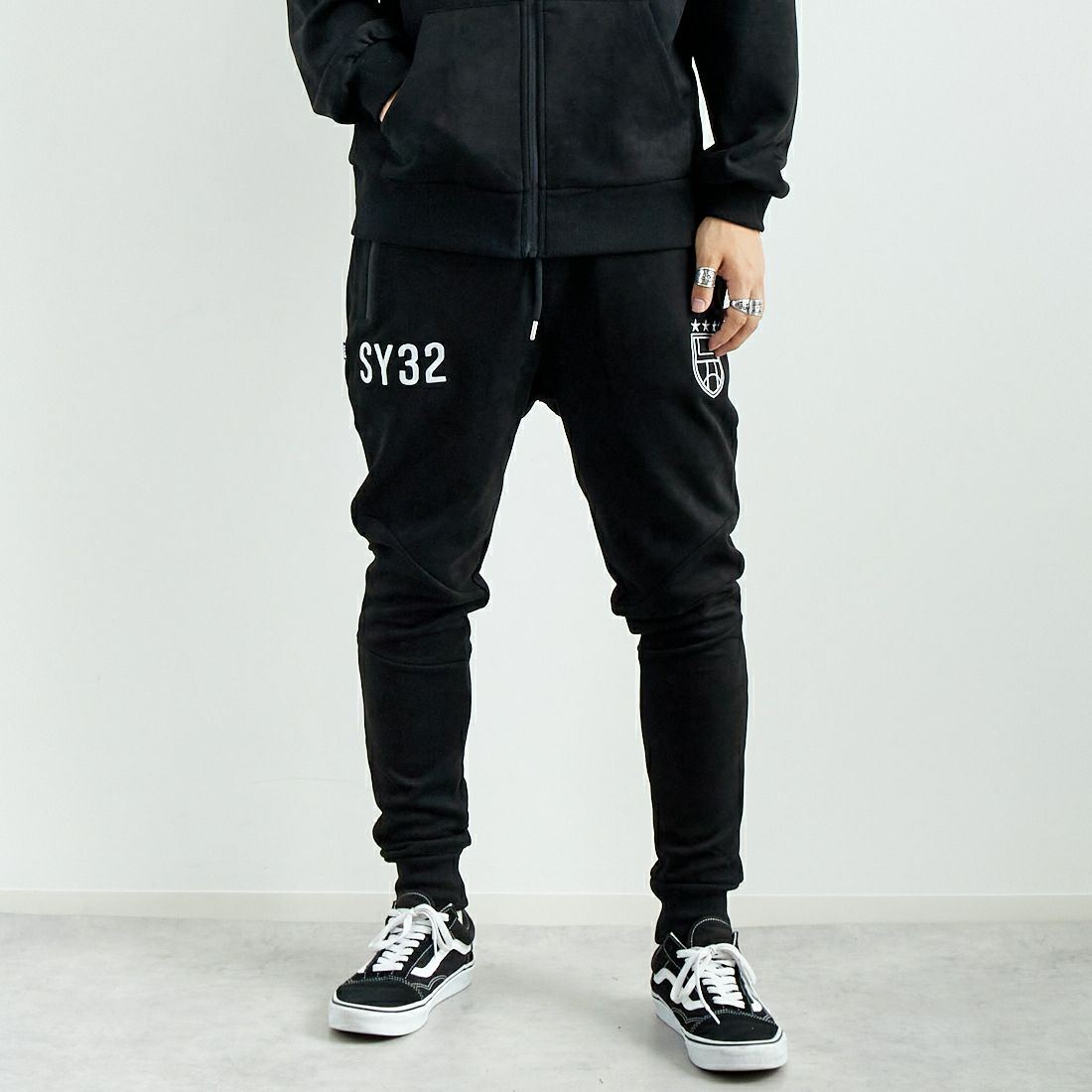 SY32 [エスワイサーティトゥ] スエードパンツ [14524] BLACK &&モデル身長：179cm 着用サイズ：L&&