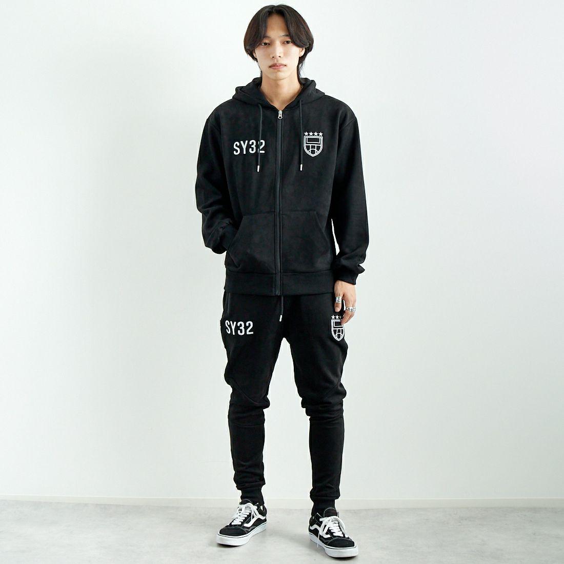 SY32 [エスワイサーティトゥ] スエードパンツ [14524] BLACK &&モデル身長：179cm 着用サイズ：L&&