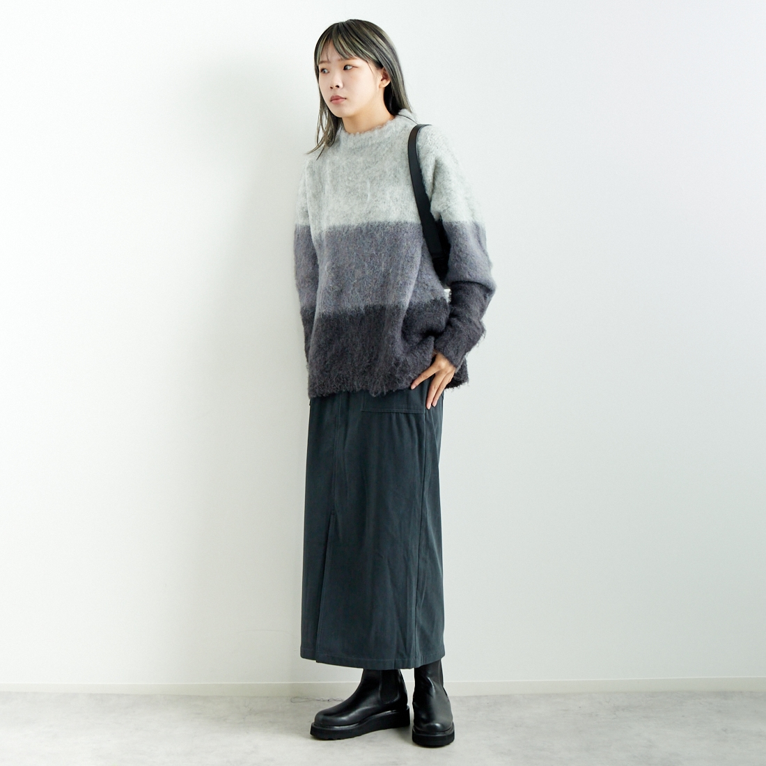 CLOCHE [クロシェ] グラデーションシャギーニット [45285630] ﾁｬｺｰﾙ &&モデル身長：167cm 着用サイズ：2&&