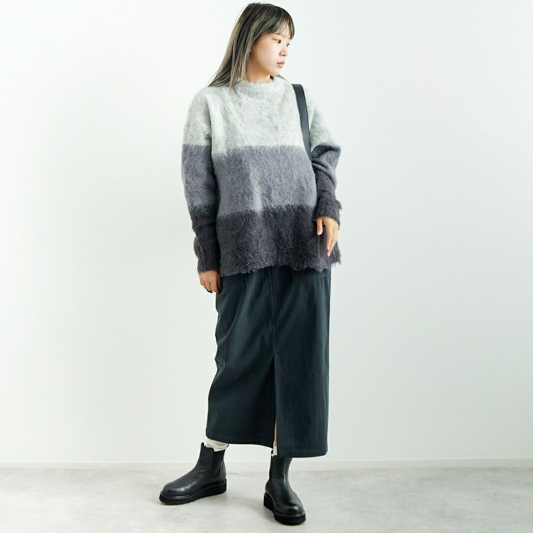 CLOCHE [クロシェ] グラデーションシャギーニット [45285630] ﾁｬｺｰﾙ &&モデル身長：167cm 着用サイズ：2&&