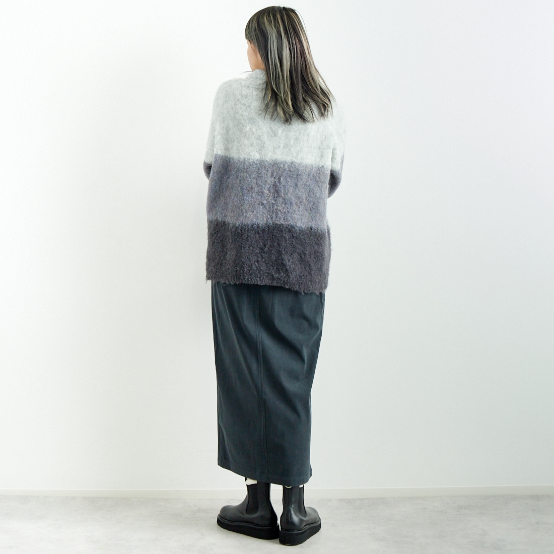 CLOCHE [クロシェ] グラデーションシャギーニット [45285630] ﾁｬｺｰﾙ &&モデル身長：167cm 着用サイズ：2&&