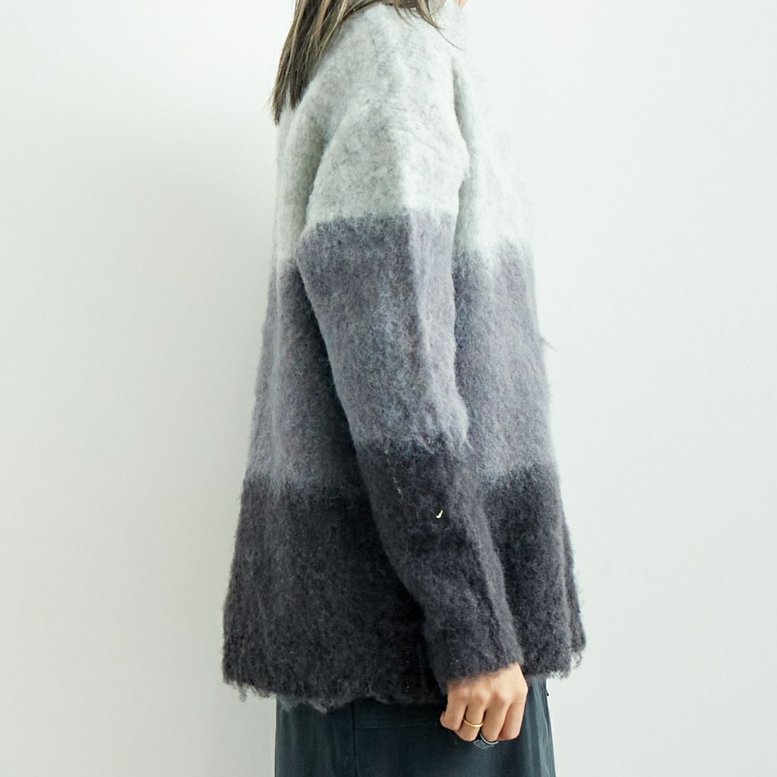 CLOCHE [クロシェ] グラデーションシャギーニット [45285630] ﾁｬｺｰﾙ &&モデル身長：167cm 着用サイズ：2&&