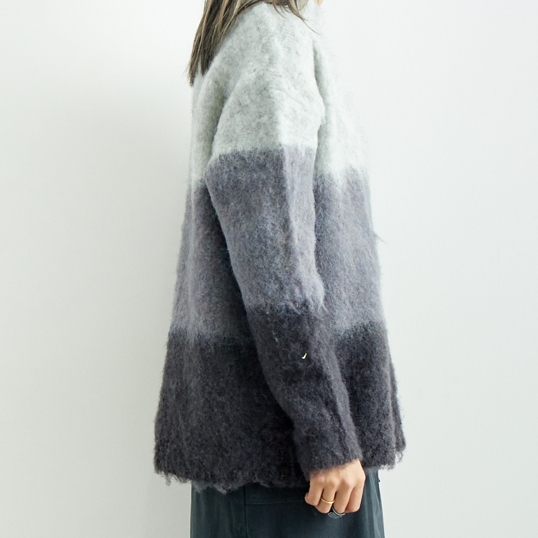 CLOCHE [クロシェ] グラデーションシャギーニット [45285630] ﾁｬｺｰﾙ &&モデル身長：167cm 着用サイズ：2&&