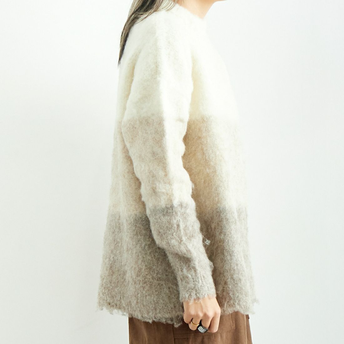 CLOCHE [クロシェ] グラデーションシャギーニット [45285630] ﾍﾞｰｼﾞｭ &&モデル身長：167cm 着用サイズ：2&&