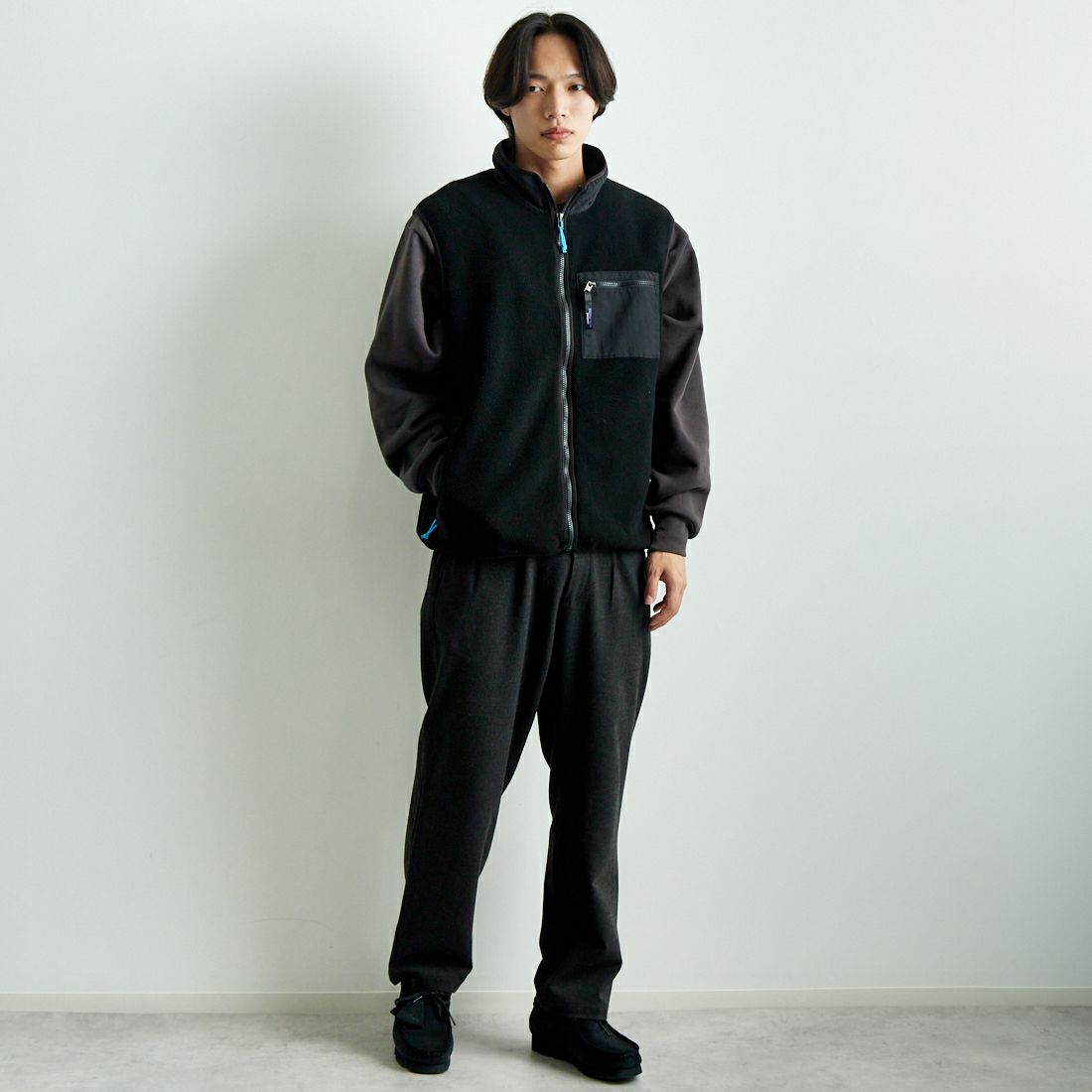 Jeans Factory Clothes [ジーンズファクトリークローズ] PREMIUM WARM タックイージートラウザー [JFC-244-083] BLACK &&モデル身長：179cm 着用サイズ：L&&