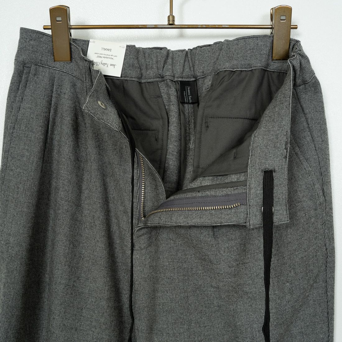 Jeans Factory Clothes [ジーンズファクトリークローズ] PREMIUM WARM タックイージートラウザー [JFC-244-083] GREY
