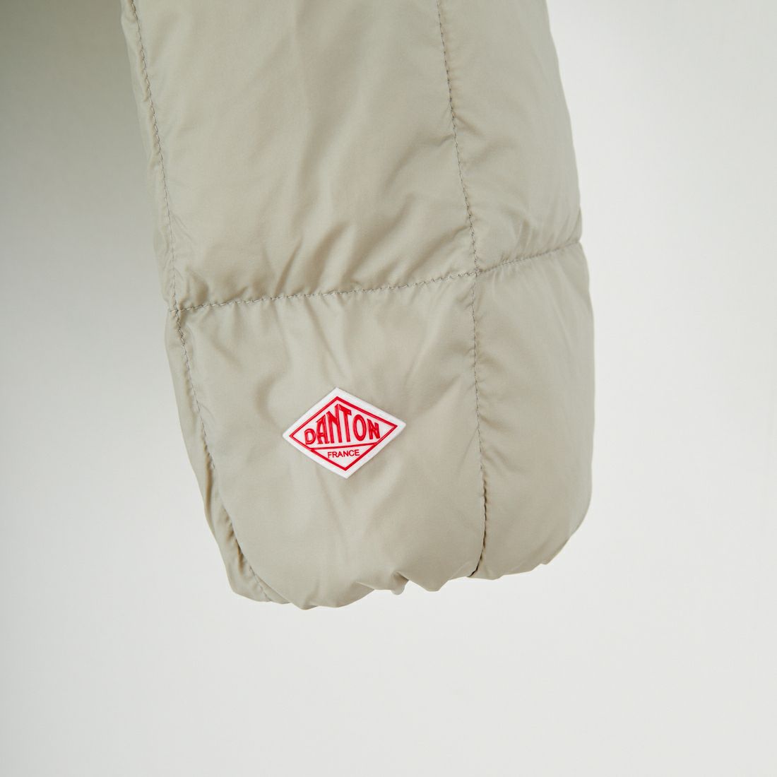 DANTON [ダントン] ダウンフーデッドジャケット [DT-A0567NRP] GREIGE