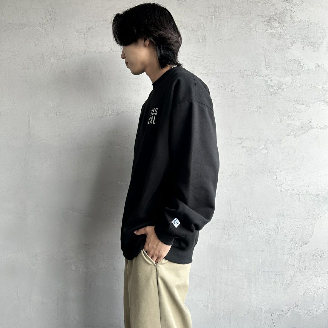 The Endless Summer [エンドレスサマー] 別注 TES CALIF MAP バック刺繍スウェット [C-24774504-JF] 01 BLACK &&モデル身長：179cm 着用サイズ：XL&&