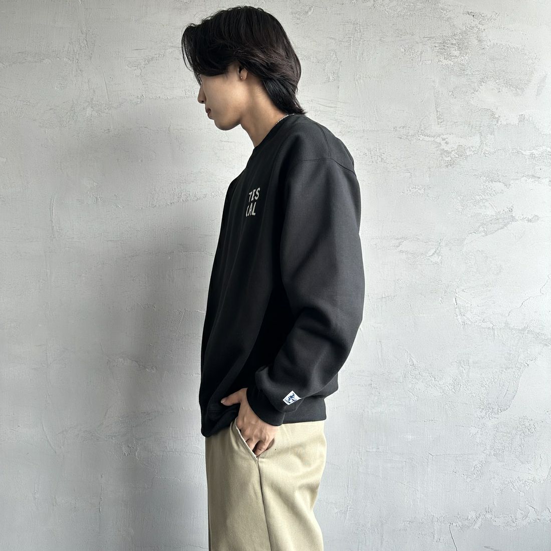 The Endless Summer [エンドレスサマー] 別注 TES CALIF MAP バック刺繍スウェット [C-24774504-JF] 01 BLACK &&モデル身長：179cm 着用サイズ：L&&