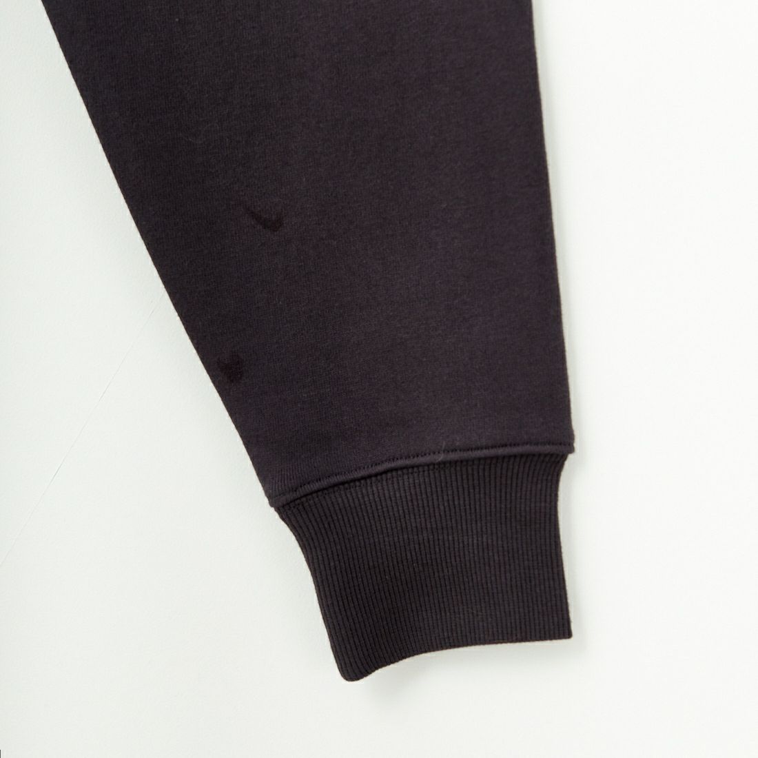 DEUS EX MACHINA [デウス エクス マキナ] エンジェルエネルギーフーディ [DMF248534] ANTHRACITE