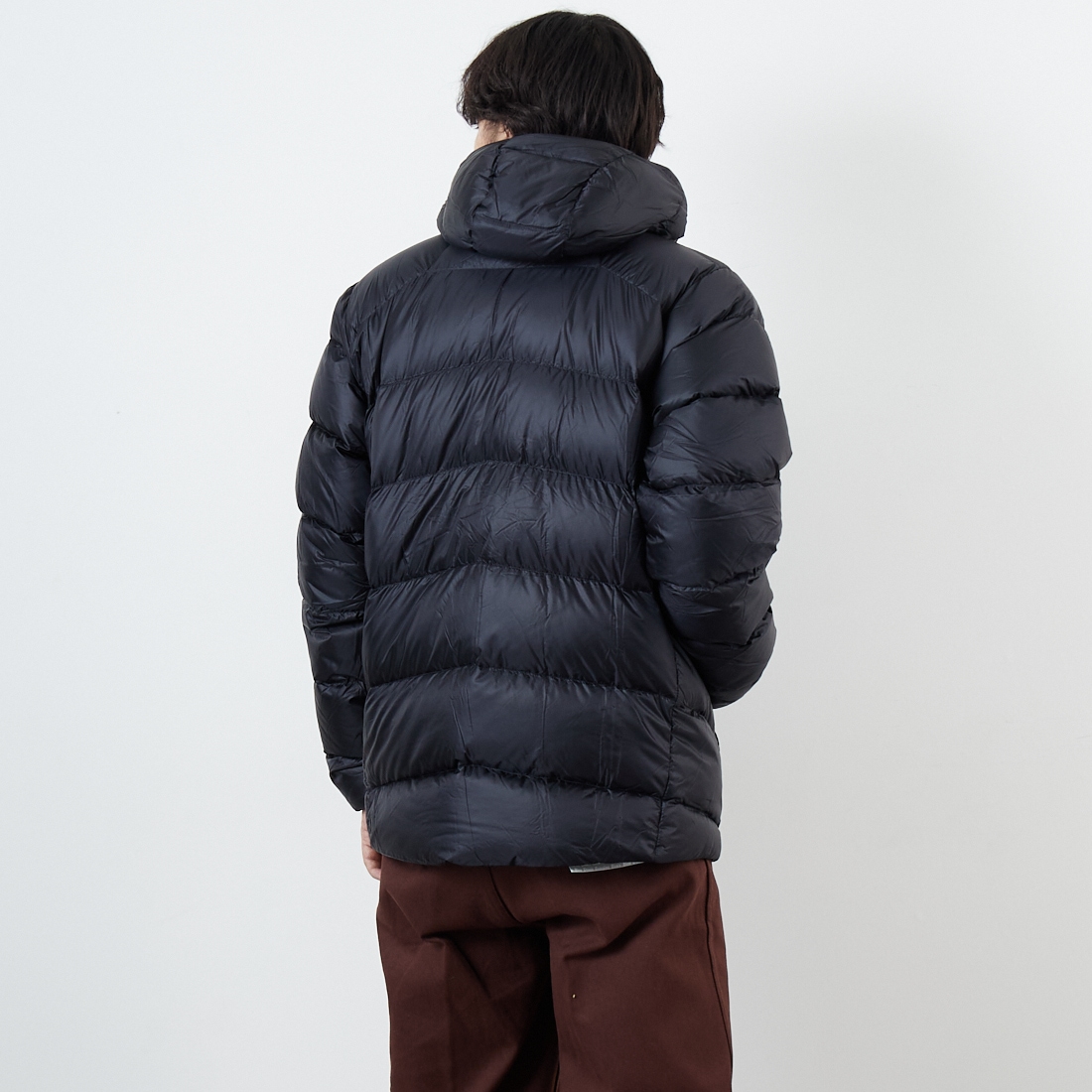 patagonia [パタゴニア] メンズ フィッツロイ ダウンフーディ [85500] BLK &&モデル身長：179cm 着用サイズ：M&&