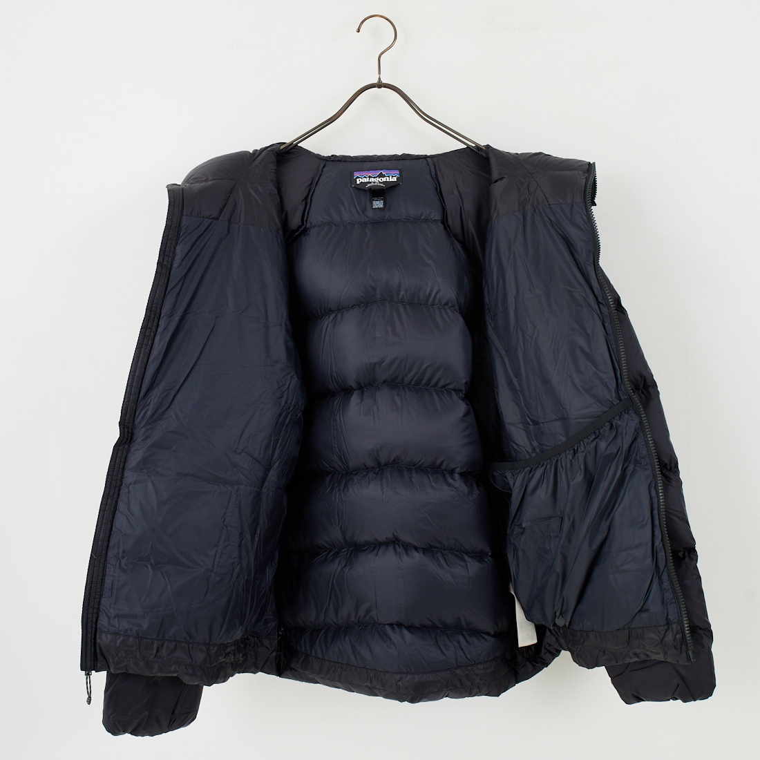 patagonia [パタゴニア] メンズ フィッツロイ ダウンフーディ [85500] BLK